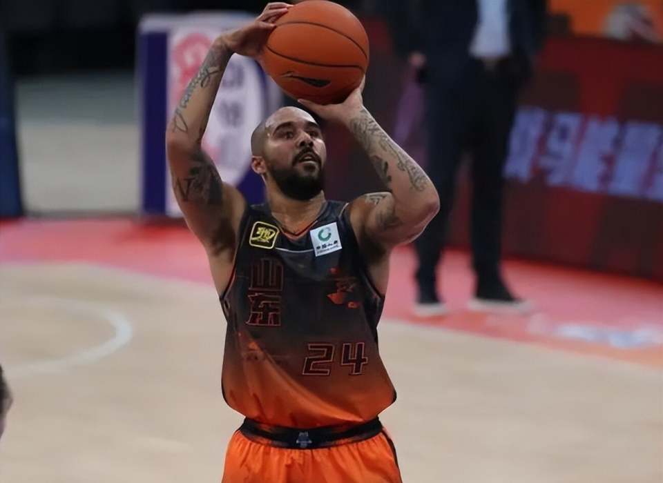 加盟吉林队, 次助攻和, 取得更好成 加盟吉林队, 次助攻和, 取得更好成