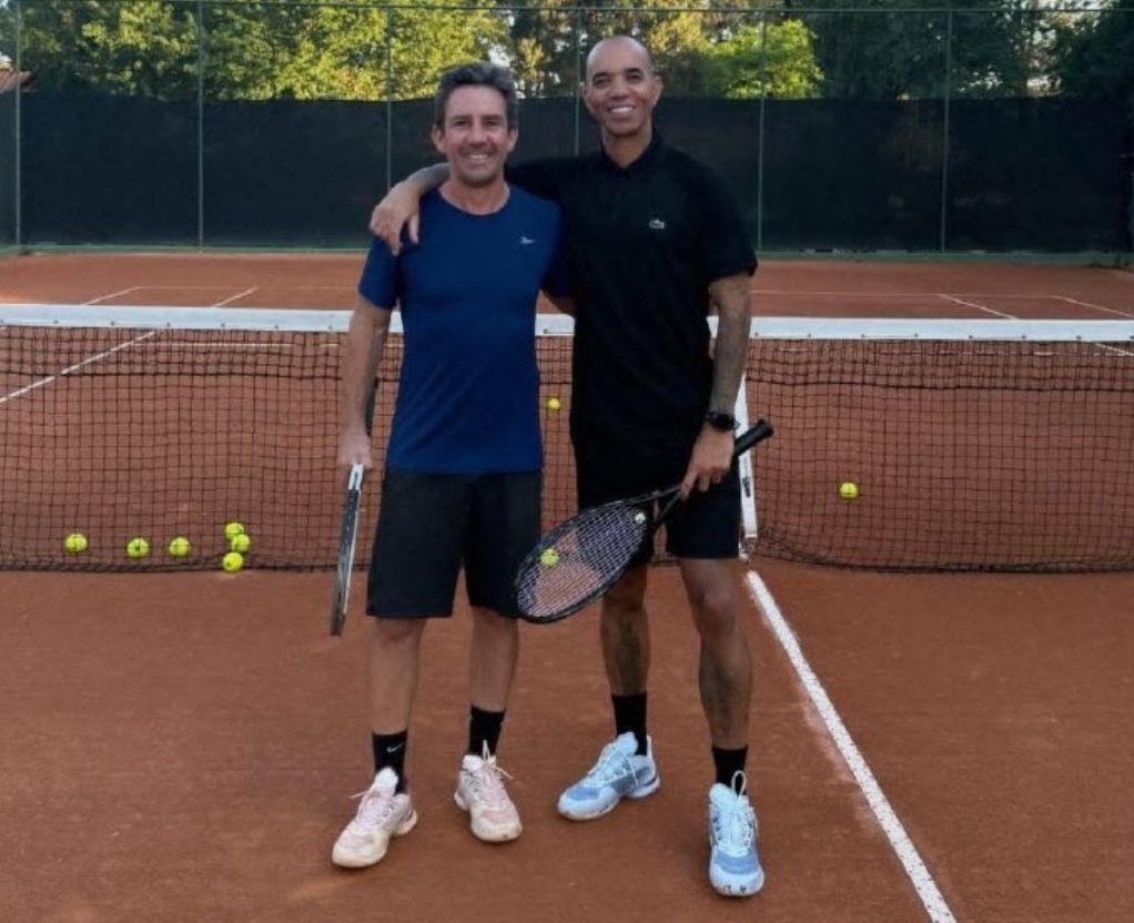 塔尔德利首, 加盟格雷米, jpg 塔尔德利首, 加盟格雷米, jpg