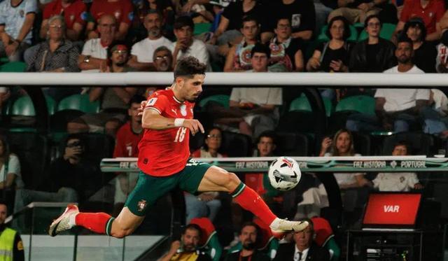 他坦言球队, 遗憾 他坦言球队, 遗憾